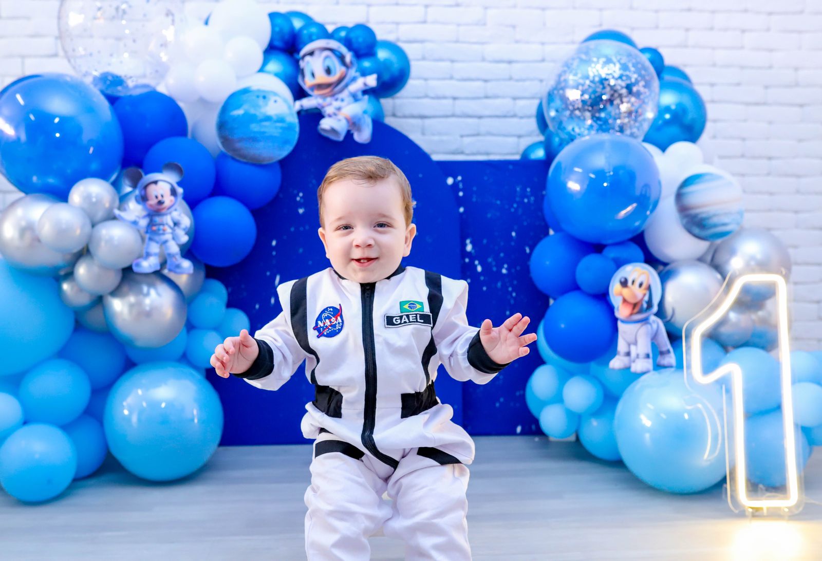 Pequeno astronauta